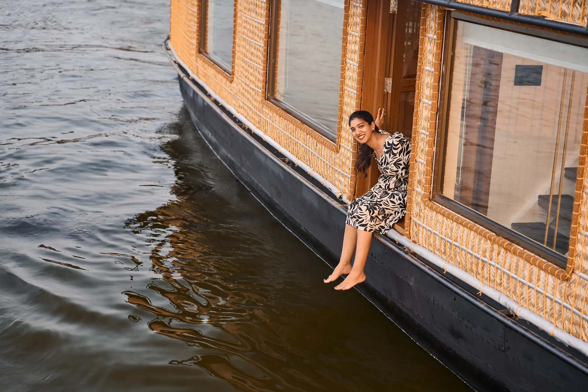 Why Is Houseboat Tourism in Kerala Still Growing — And What Makes an Alleppey Backwater Cruise Different Every Time?